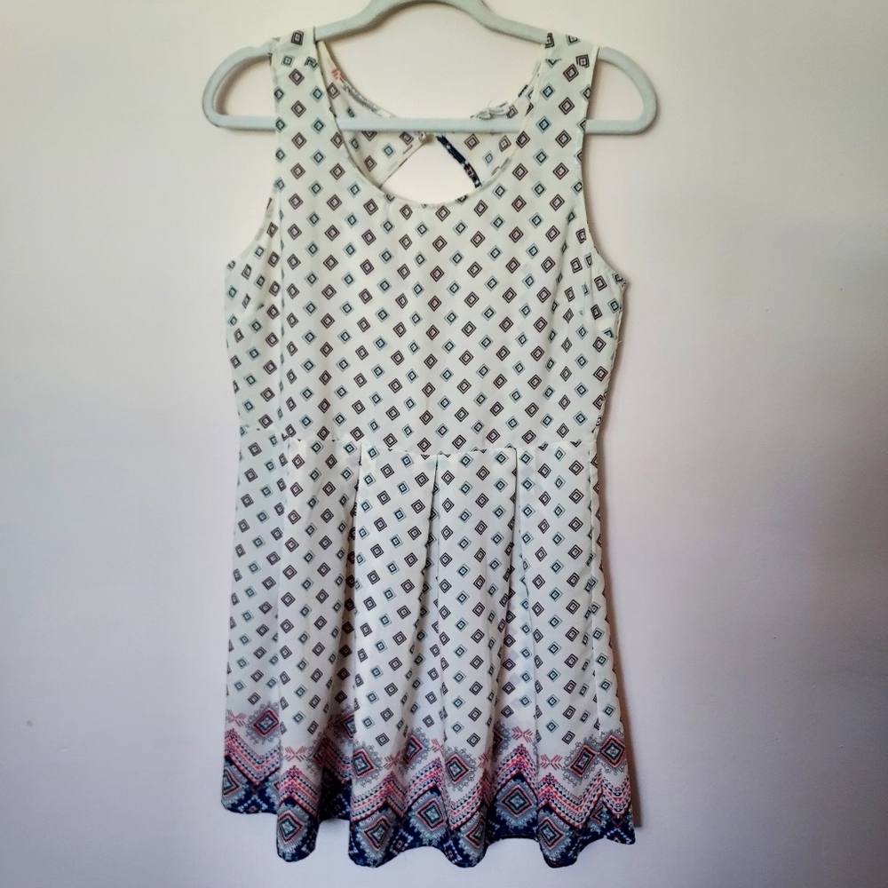 Charlotte Russe Mixed Print Midi dress Keyhole back Large Aztec Flirty Spring